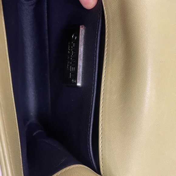 CHANEL Boy Small Light Green Lambskin Rabbit Fur - Picture 8 of 10